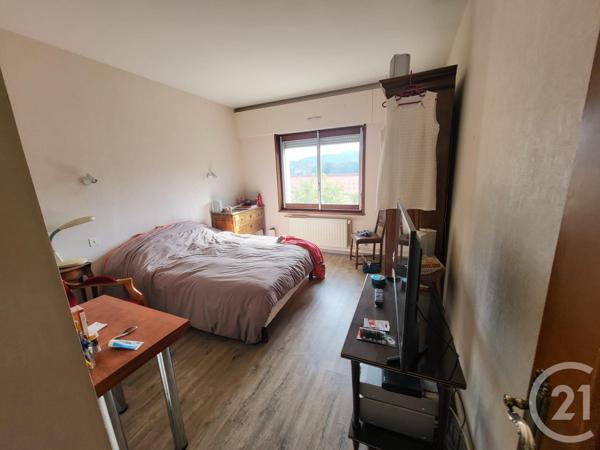 Maison à vendre  15 pièces - 284,43 m2 VILLERS LE LAC - 25