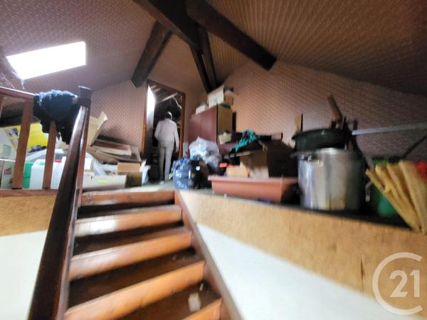 Maison à vendre  15 pièces - 284,43 m2 VILLERS LE LAC - 25