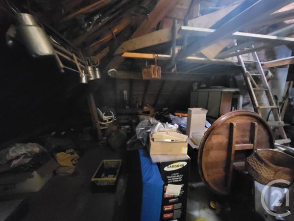 Maison à vendre  15 pièces - 284,43 m2 VILLERS LE LAC - 25