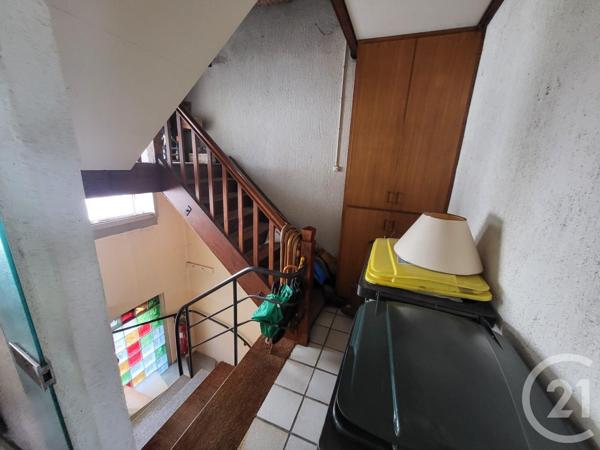 Maison à vendre  15 pièces - 284,43 m2 VILLERS LE LAC - 25