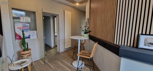 Murs commerciaux à vendre à Bruz en Ille-et-Vilaine (35170), ref : 35176/277