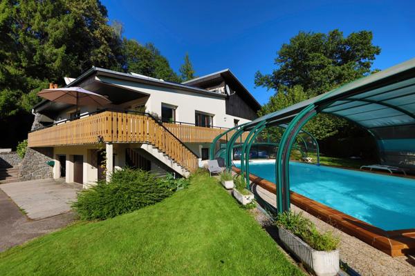 Dpt Vosges (88), à vendre CORNIMONT villa P8 de 263,98 m² - Terrain de 3 469,00 m² - Plain pied