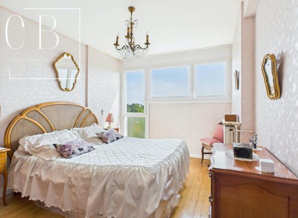 Appartement 3/4 pièces Balcon  et Stationnement