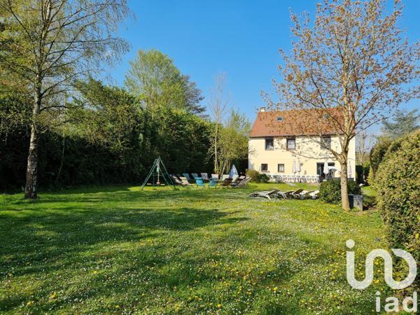 Maison 10 pièces de 256 m² à Dormelles (77130)