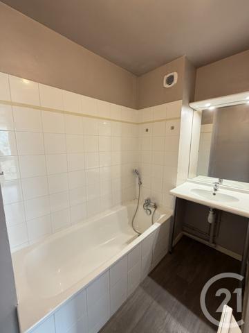 Appartement F2 à vendre  2 pièces - 40,86 m2 LA PLAINE ST DENIS - 93