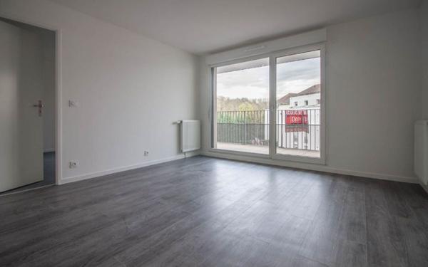 Appartement à louer    2 pièces •  Osny