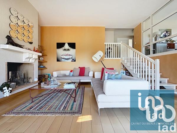 Maison 8 pièces de 198 m² à Auch (32000)