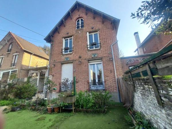 Maison à GROSLAY (95410)