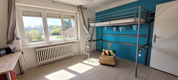 Moulins-lès-Metz (57160) MOULINS LES METZ : Maison mitoyenne d'un coté - 6 pièces - 107m2