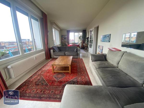 Appartement à louer 3 pièces 105m²