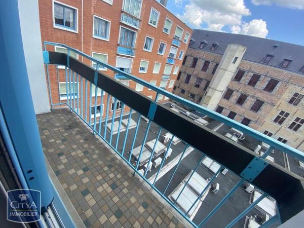 Appartement à louer 3 pièces 105m²