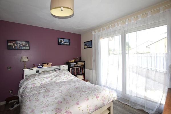 A vendre, COMBS LA VILLE Maison de 7 pièces avec grand jardin