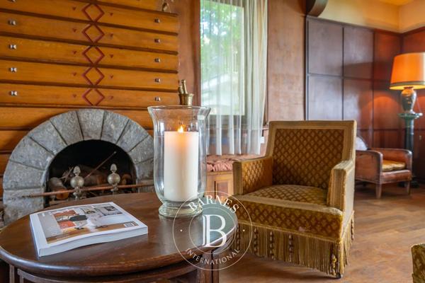 Évian-les-Bains, Maison 7 Chambres -  294 m² à vendre