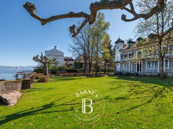 Évian-les-Bains, Maison 7 Chambres -  294 m² à vendre