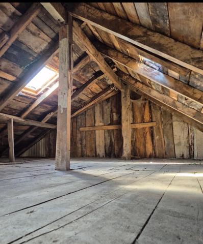 Maison à MUR-DE-BARREZ, 12600 - 6 pièces 148m²