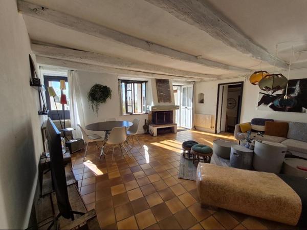 Maison à MUR-DE-BARREZ, 12600 - 6 pièces 148m²