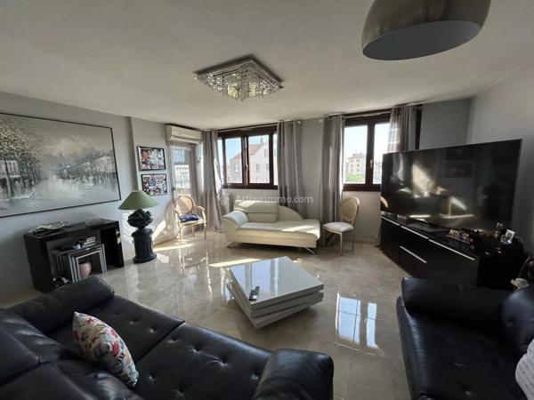 Vente Appartement 4 pièces 87 m2 à Lyon 3