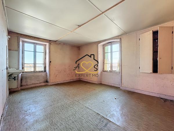 Doranges (63220) À rénover à Doranges ( Gîtes, chambres d’hôtes ou investissement)