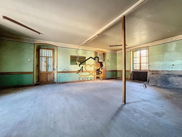 Doranges (63220) À rénover à Doranges ( Gîtes, chambres d’hôtes ou investissement)