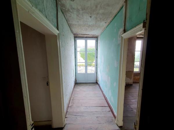 Grande maison de caractère à rénover – 185 m² – Mareuil en Périgord (24340)