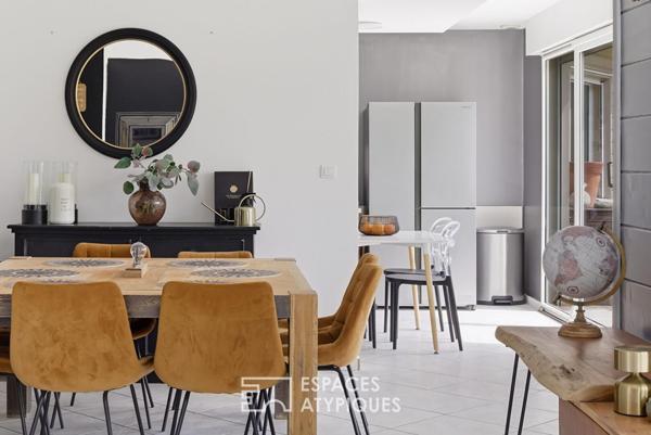 Maison d’architecte avec dépendance dans un parc