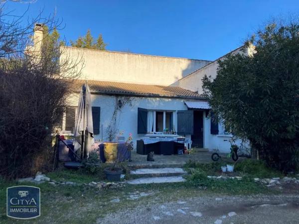 Maison à louer 7 pièces 140.74m² Nîmes (30000)