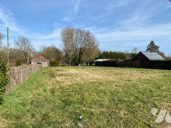 TERRAIN A BATIR SELLES SUR CHER LA BONDICE