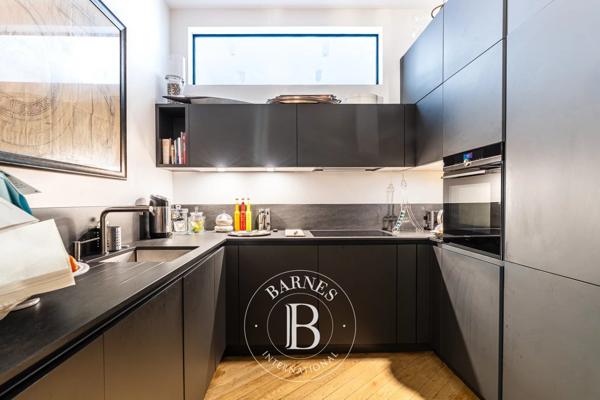 Neuilly-sur-Seine, Appartement 1 Chambre -  92 m² à vendre