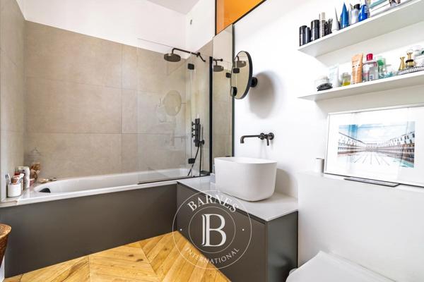 Neuilly-sur-Seine, Appartement 1 Chambre -  92 m² à vendre