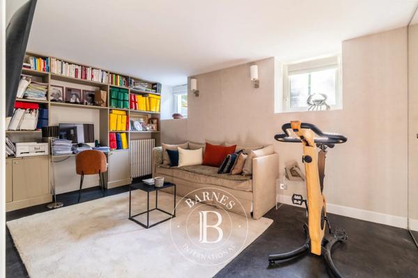 Neuilly-sur-Seine, Appartement 1 Chambre -  92 m² à vendre
