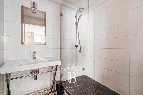 Neuilly-sur-Seine, Appartement 1 Chambre -  92 m² à vendre