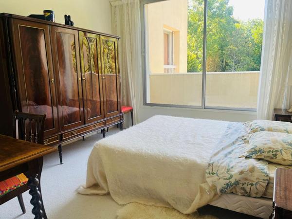 Maison d'architecte 11 pièces, 359 m2 sur parc de 7609 m2