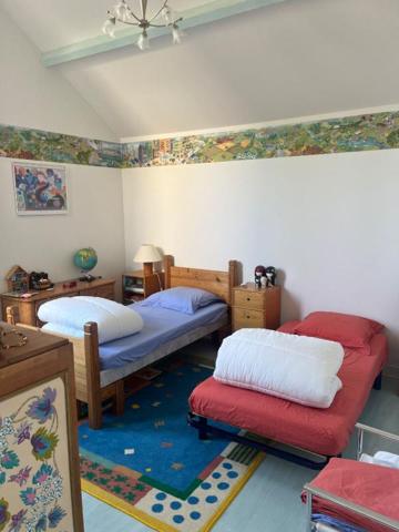 Maison d'architecte 11 pièces, 359 m2 sur parc de 7609 m2