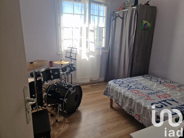 Maison à vendre 5 pièces 92 m² Touvre