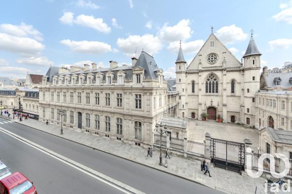 Appartement 7 pièces de 188 m² à Paris (75003)