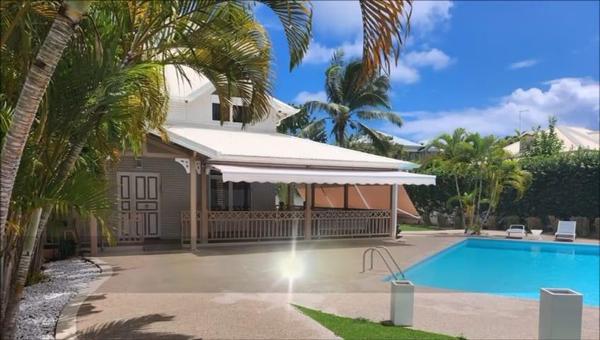 Magnifique maison Dampierre T6