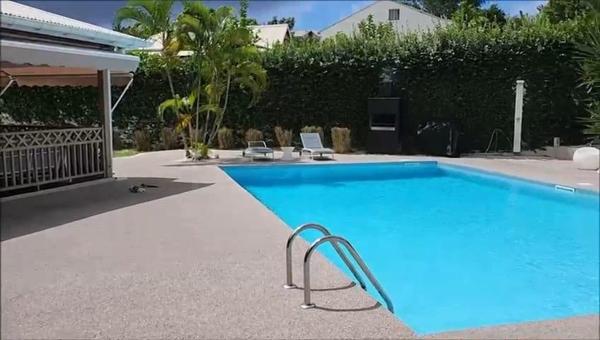 Magnifique maison Dampierre T6