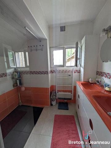 Maison de 100 m² proche d'Evron