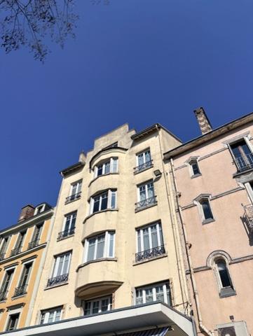 Appartement de type 1bis en plein coeur du centre ville de TR