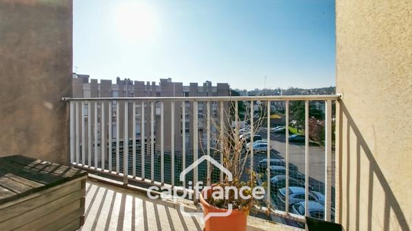 Limeil-Brévannes-A vendre appartement familial-120m2-4 chambres-3ème et dernier étage-Triple exposition-Parking-cave