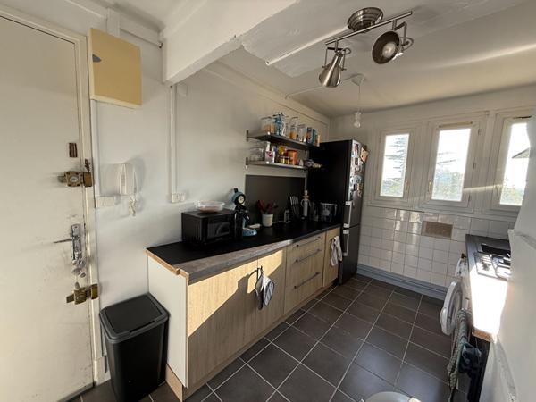 APPARTEMENT 2 CHAMBRES AVEC BALCON A CARCASSONNE