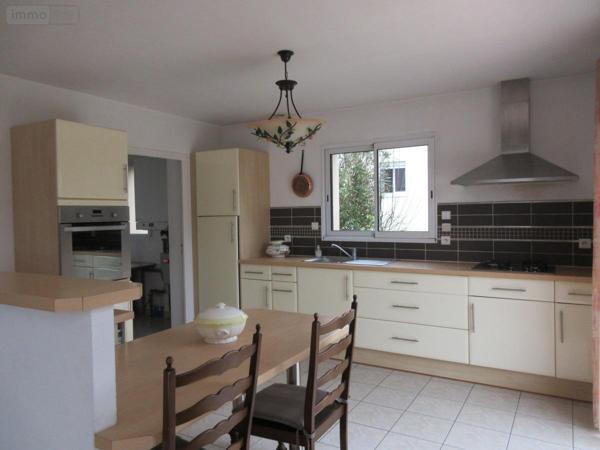 Maison à vendre à Locminé dans le Morbihan (56500), ref : 56077-930