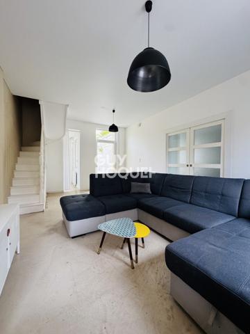 SAINTE ANNE - MAISON D'ENVIRON 150M² AVEC EXTERIEUR