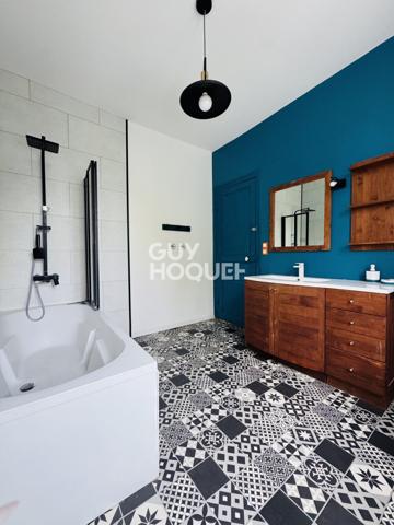 SAINTE ANNE - MAISON D'ENVIRON 150M² AVEC EXTERIEUR