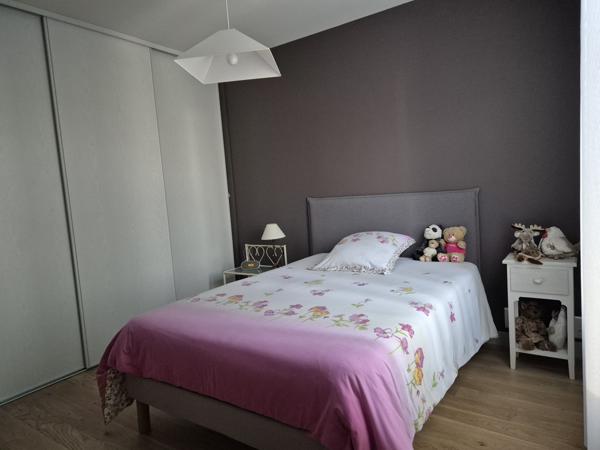 Montagrier (24350) Dordogne- Montagrier - Maison à vendre 138m² - trois chambres - piscine - terrain truffier - terrain clos.