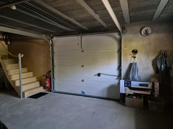 Montagrier (24350) Dordogne- Montagrier - Maison à vendre 138m² - trois chambres - piscine - terrain truffier - terrain clos.