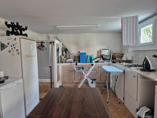 Montagrier (24350) Dordogne- Montagrier - Maison à vendre 138m² - trois chambres - piscine - terrain truffier - terrain clos.