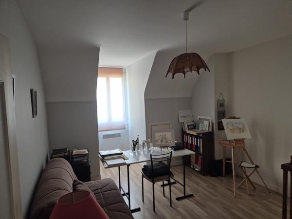 Montagrier (24350) Dordogne- Montagrier - Maison à vendre 138m² - trois chambres - piscine - terrain truffier - terrain clos.