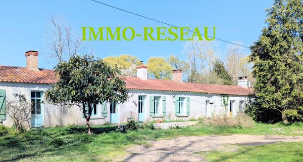 Maison et dépendances à SAINT HILAIRE DE RIEZ (85270)