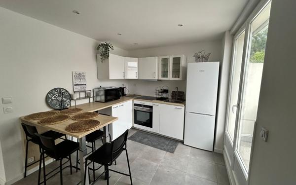 Appartement à louer    6 pièces •  Pessac